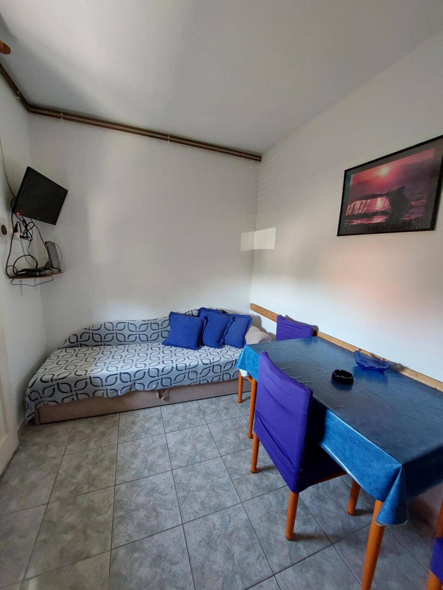 Apartments Drazica Krk Town Zimmer foto